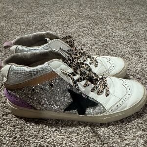 ShuShop Glitter Silver and Black Star Sneakers